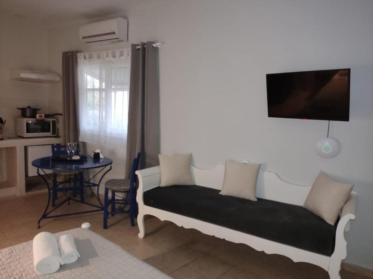 Kampanelia Village Suites Fíra Kültér fotó