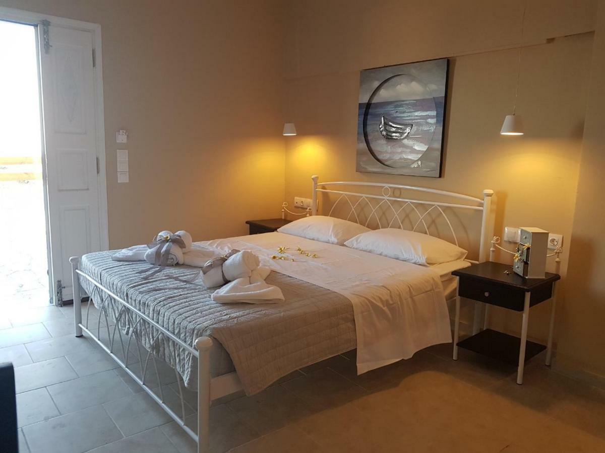 Kampanelia Village Suites Fíra Kültér fotó